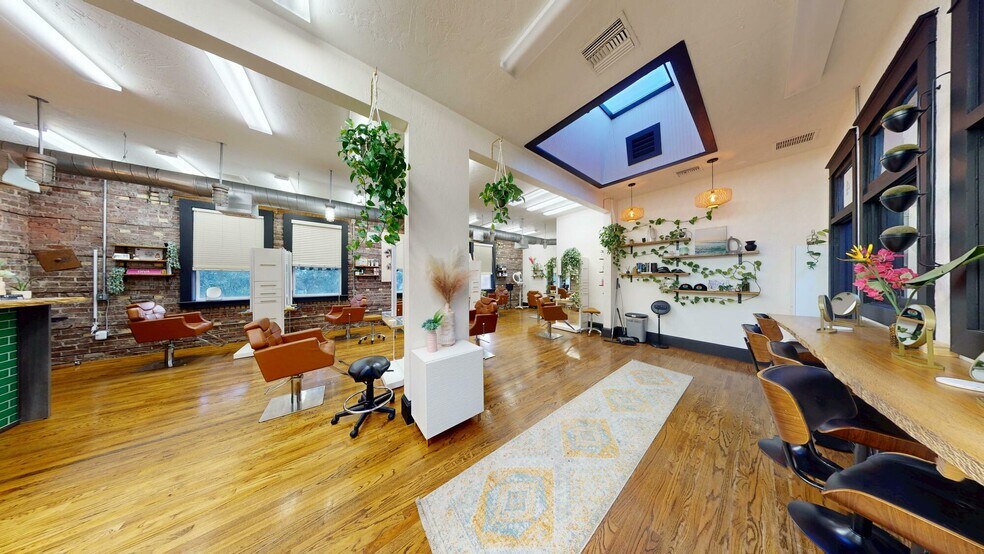 More Photos Of 104-110 S Park Ave, Sanford Storefront Retail Office For Sale