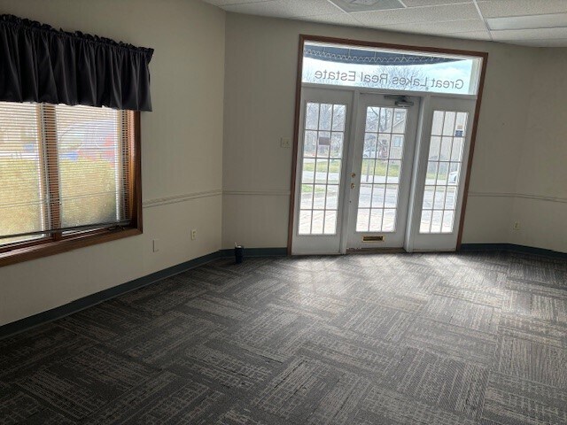 More Photos Of 688 SE Bayberry Ln, Lee's Summit Unknown For Lease