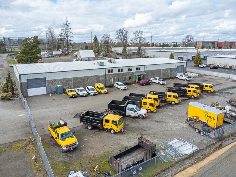 More Photos Of 1800 NE Cornelius Pass Rd, Hillsboro Warehouse For Lease