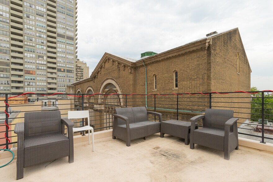More Photos Of 2020 Locust St, Philadelphia Apartments For Sale