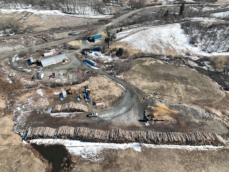 More Photos Of 109 River Rd, Orleans Specialty For Sale