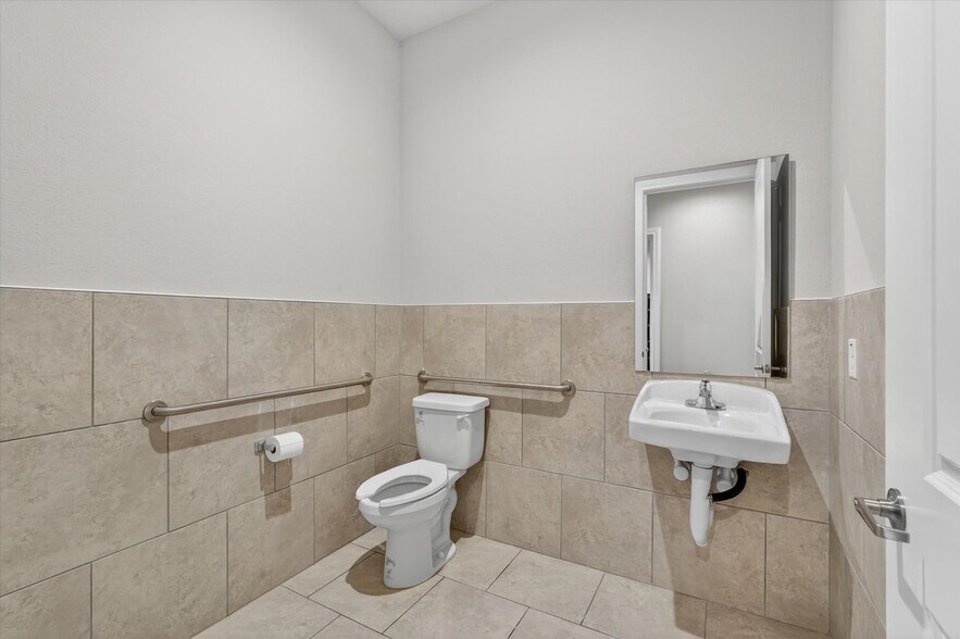 More Photos Of 291 S Preston Rd, Prosper Office For Lease