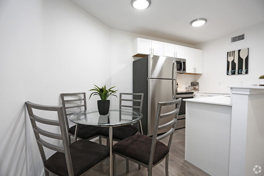 More Photos Of 4919 San Jacinto St, Dallas Apartments For Sale