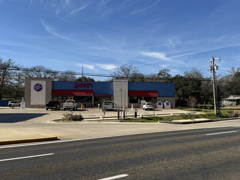 More Photos Of 5315 Troup Hwy, Tyler General Retail For Sale