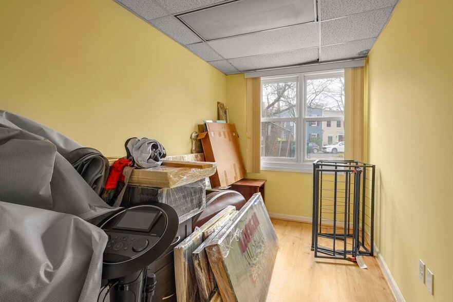 More Photos Of 1420 Prince St, Alexandria Office For Lease