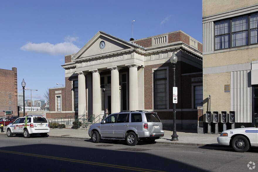 More Photos Of 460 W Broadway, South Boston Bank For Lease