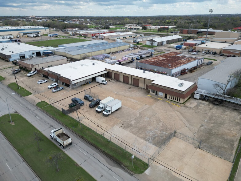 Primary Photo Of 910 W Kearney St, Mesquite Warehouse For Sale