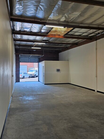 More Photos Of 1310-1344 Industrial Ave, Escondido Warehouse For Lease