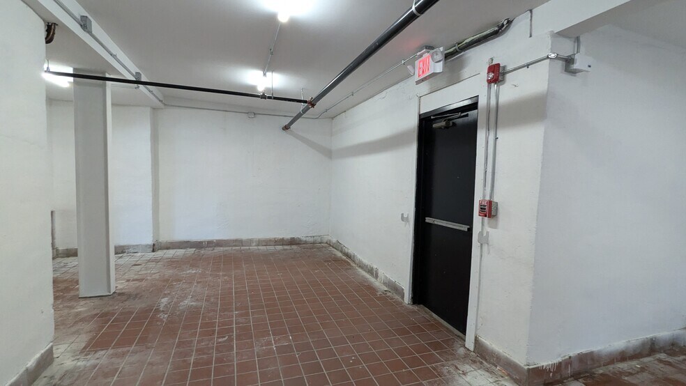 More Photos Of 47, 53-55 Congress Street, Troy General Retail For Sale