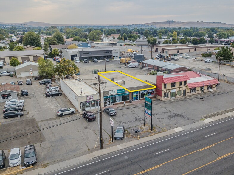 Primary Photo Of 4207 W Clearwater Ave, Kennewick General Retail For Lease