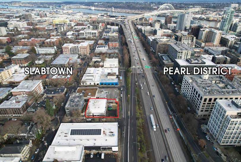 More Photos Of 1645 NW Hoyt St, Portland Office For Sale