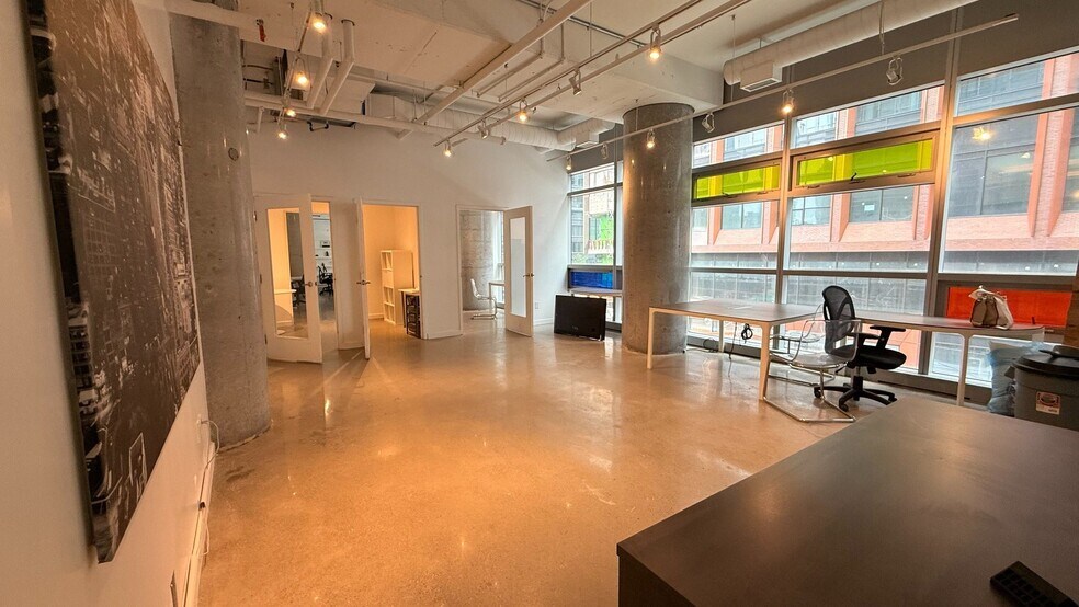 More Photos Of 373-375 King St W, Toronto Apartments For Lease