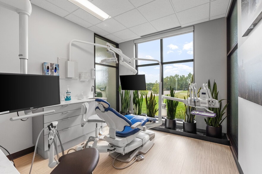 More Photos Of 18389 Orchard Trl, Lakeville Healthcare For Sale