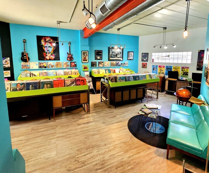 More Photos Of 1 Sherman Ter, Madison Storefront Retail Office For Sale