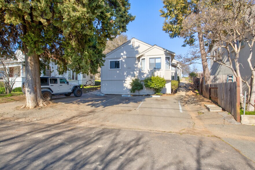 More Photos Of 9363 Landrum St, Plymouth Apartments For Sale