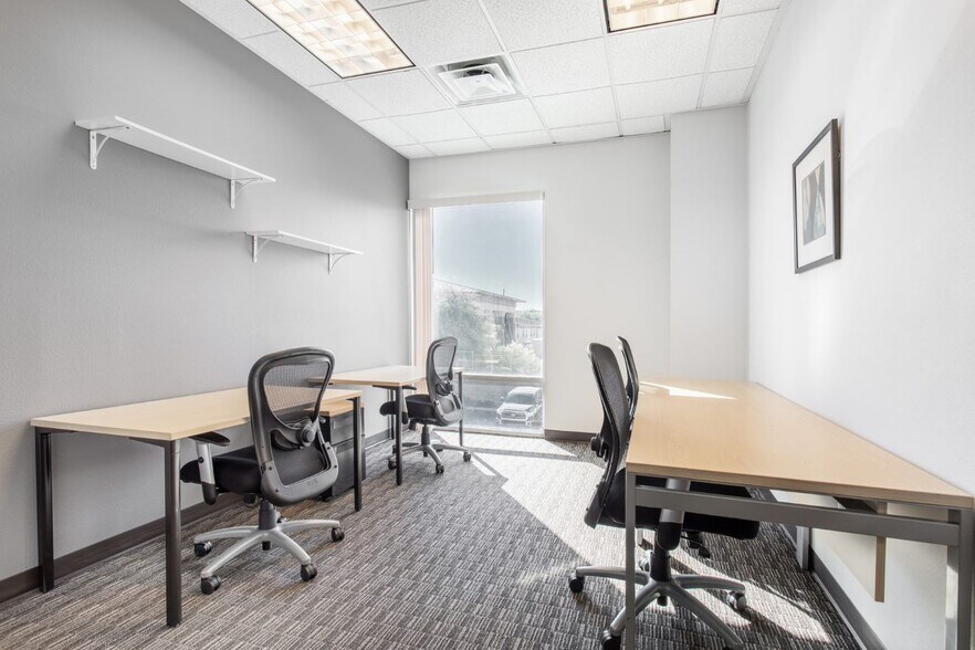 More Photos Of 1980 Festival Plaza Dr, Las Vegas Office For Lease