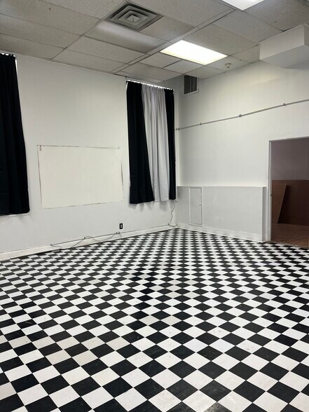 More Photos Of 1854 Amsterdam Ave, New York Religious Facility For Lease