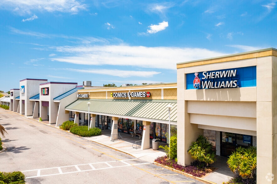 More Photos Of 935 N Beneva Rd, Sarasota Unknown For Lease