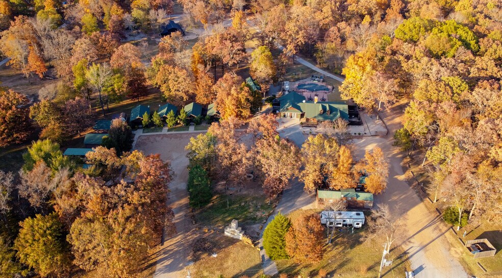 More Photos Of 446724 E 390 Rd, Langley Hotel For Sale