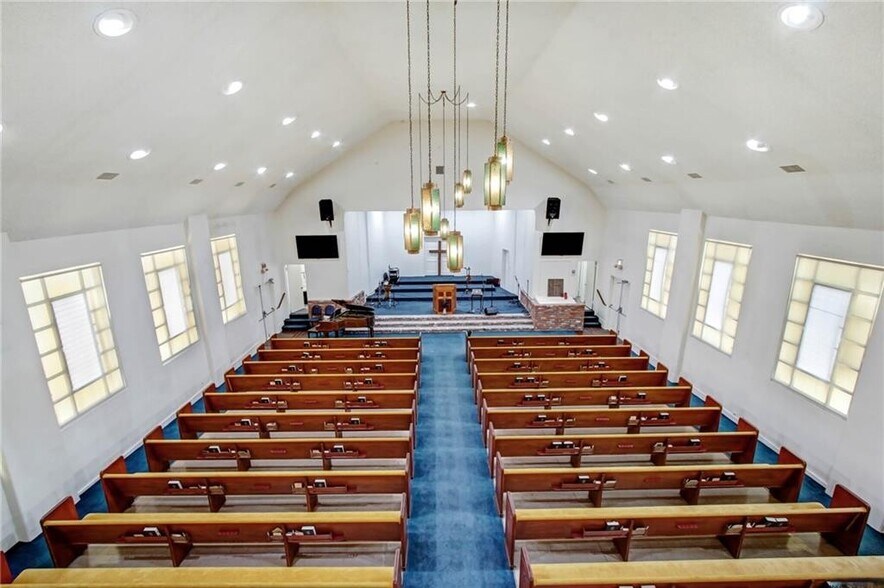 Primary Photo Of 724 S Glenoaks Blvd, Burbank Specialty For Sale