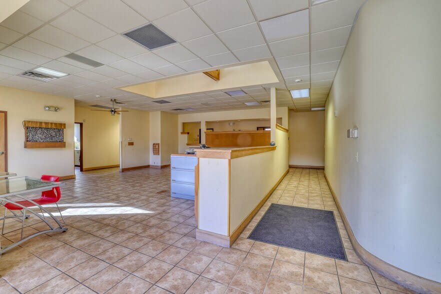 More Photos Of 14 Harris Bushville Rd, Monticello Medical For Sale