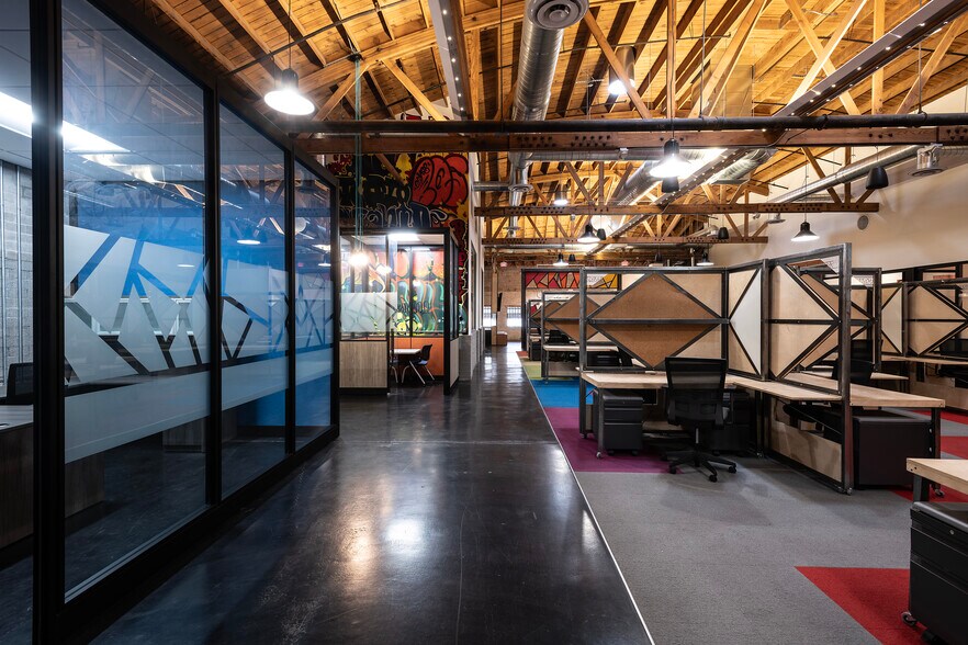 More Photos Of 521 S 3rd St, Phoenix Office For Lease