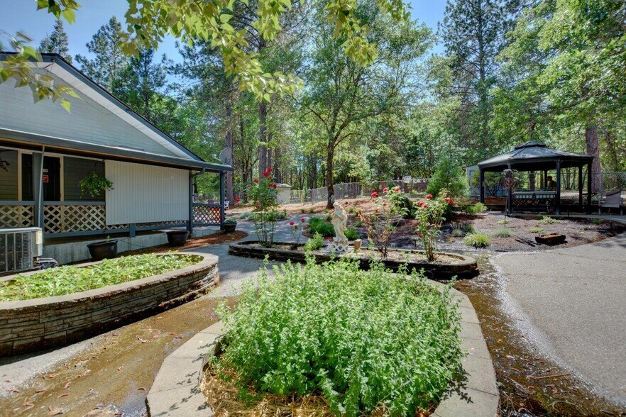 More Photos Of 625 Barbara Drive, Grants Pass Assisted Living For Sale