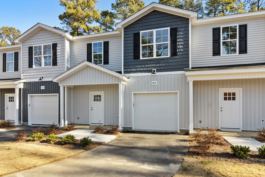 More Photos Of , Fayetteville Multifamily For Sale