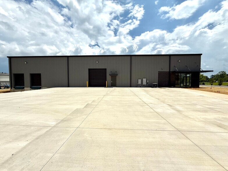More Photos Of 106 War Birds blvd, Spartanburg Industrial For Sale