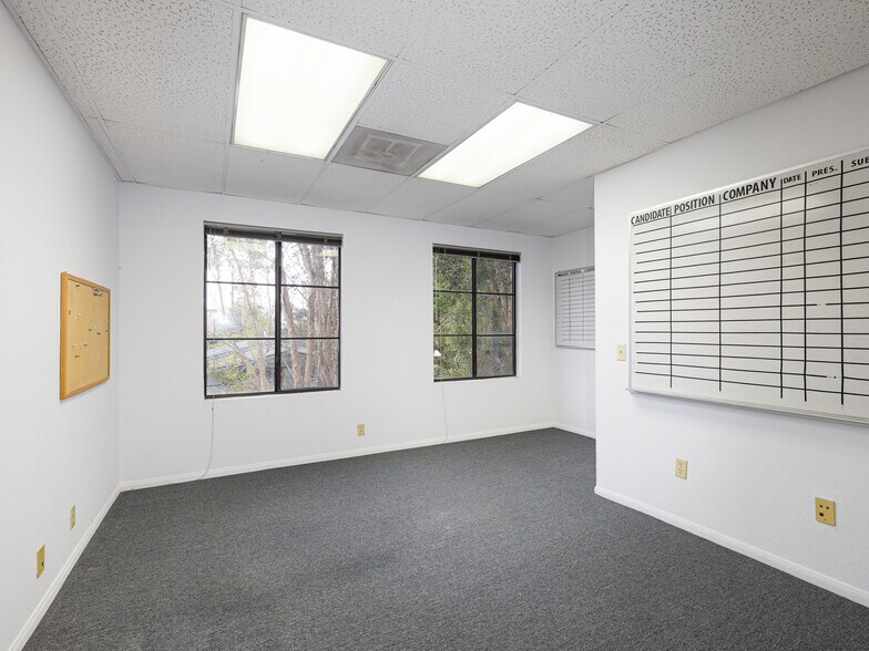 More Photos Of 302 W Grand Ave, El Segundo Office For Lease