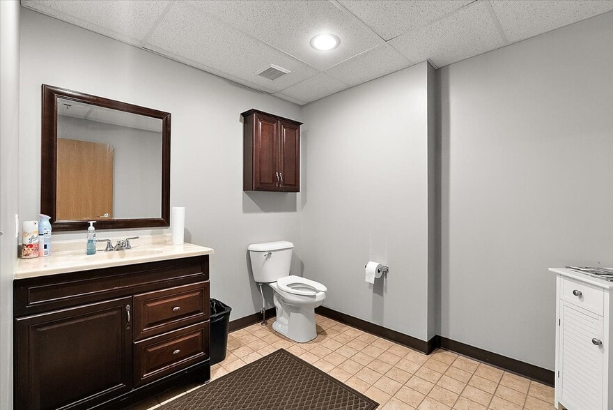 More Photos Of 28525 Beck Rd, Wixom Warehouse For Sale