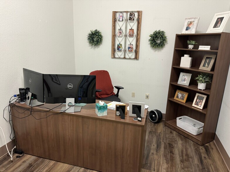 More Photos Of 2271 E Continental Blvd, Southlake Medical For Lease