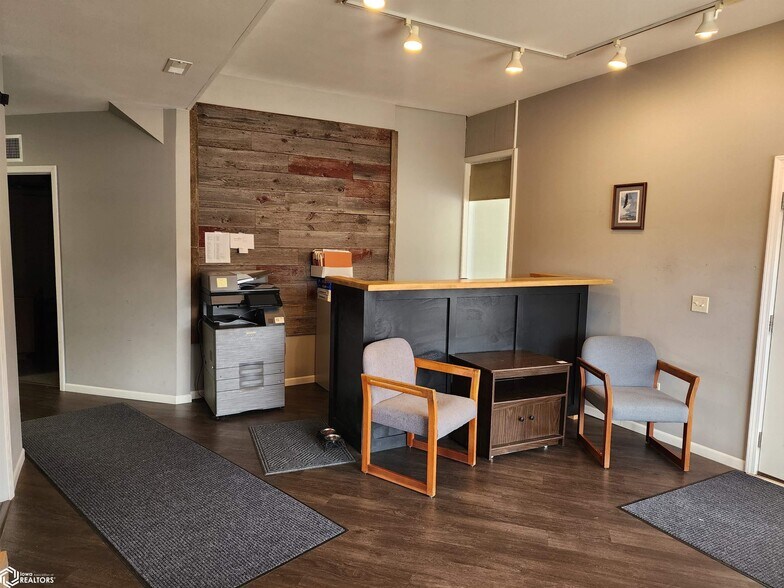 More Photos Of 106 E 7th St, Atlantic Office For Sale