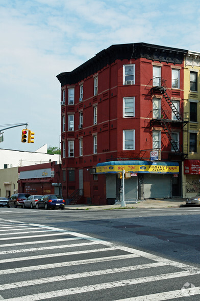 Primary Photo Of 740 4th Ave, Brooklyn Storefront Retail Residential For Lease