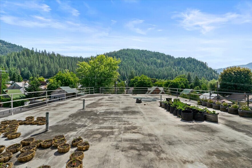 More Photos Of 99 Sather Field Rd, Silverton Lodge Meeting Hall For Sale