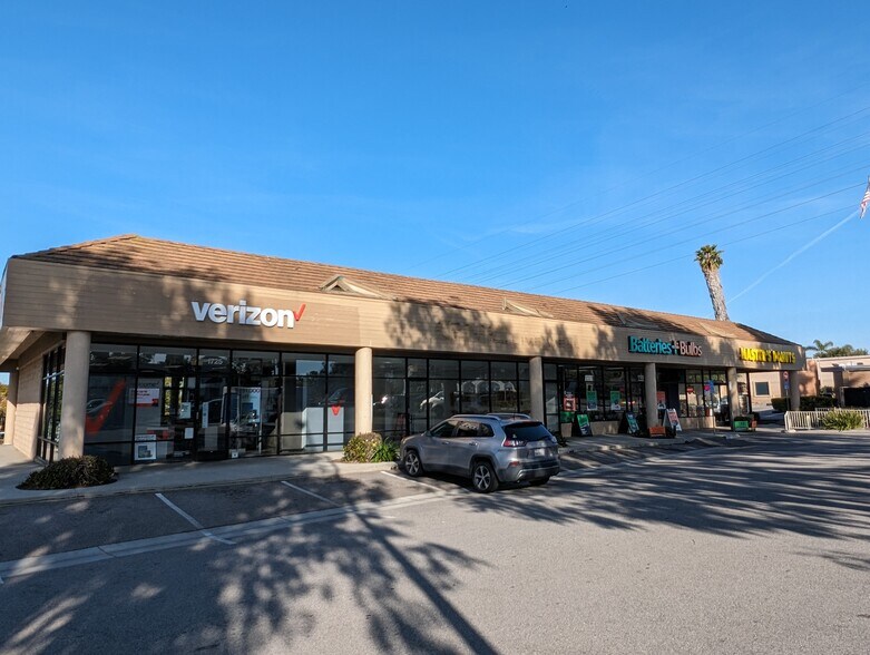 Primary Photo Of 1739-1783 S Victoria Ave, Ventura Unknown For Lease