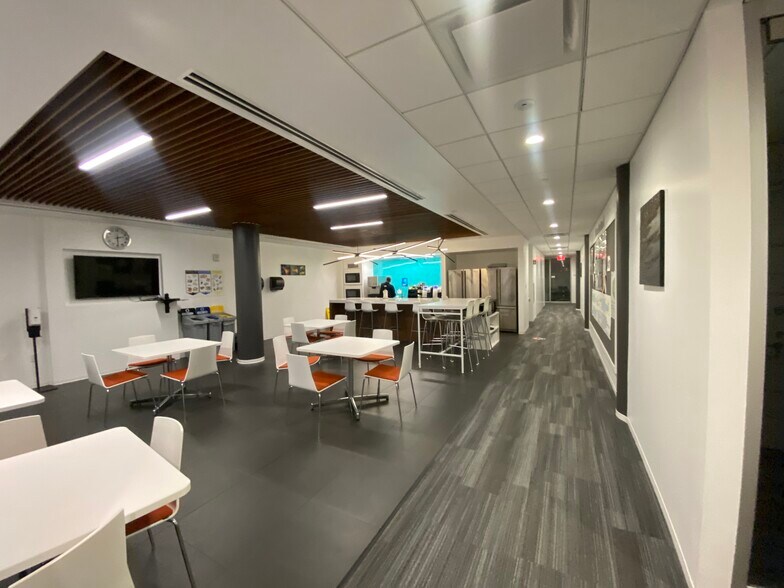 More Photos Of 150 Hudson St, Jersey City Unknown For Lease