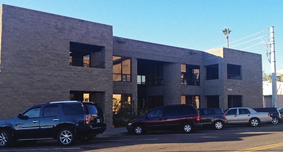 More Photos Of 7309 E Stetson Dr, Scottsdale Office For Lease