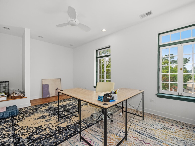 More Photos Of 1817 Church St, Evanston Loft Creative Space For Sale