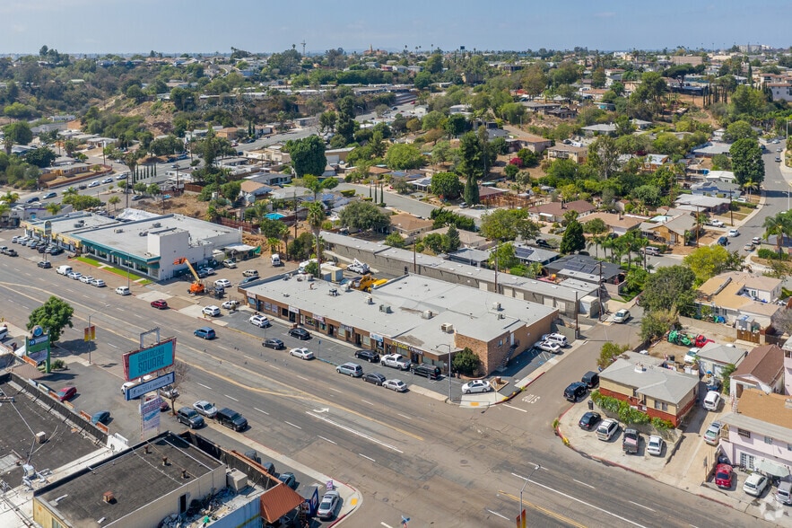More Photos Of 6172-6196 University Ave, San Diego Storefront For Sale