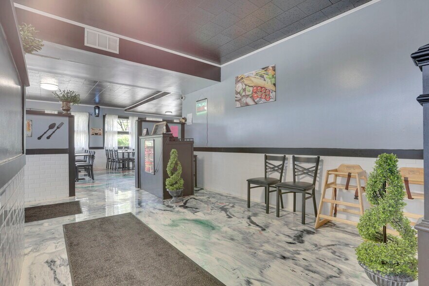 More Photos Of 609 Mill St, New Lexington Restaurant For Sale