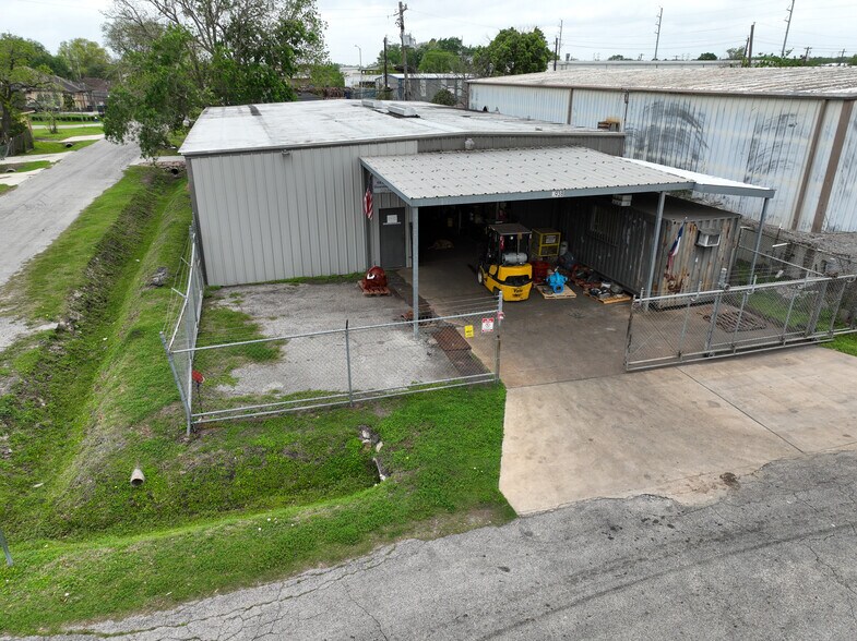 More Photos Of , Houston Unknown For Sale