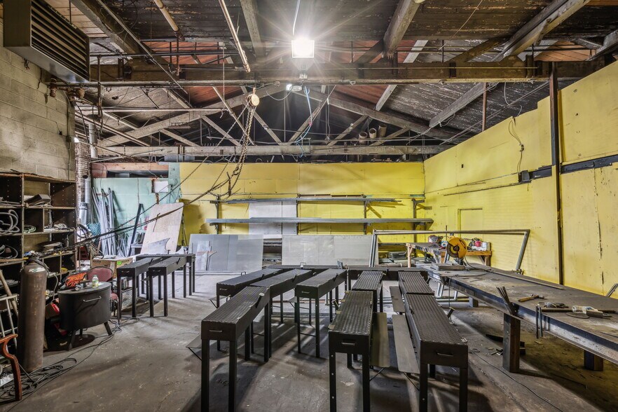 More Photos Of 2901 N 18th St, Philadelphia Warehouse For Sale