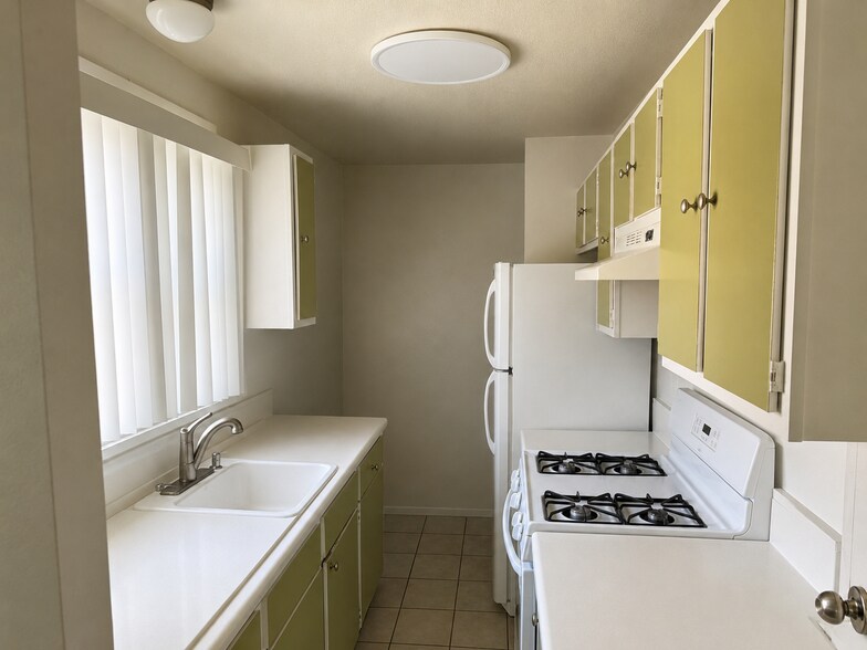 More Photos Of 1513 17th St, Santa Monica Land For Sale