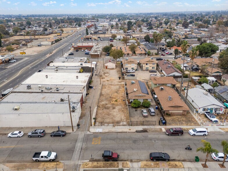 More Photos Of 919 N Chester Ave, Bakersfield Storefront Retail Office For Sale