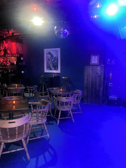 More Photos Of 2007 SW 8th St, Miami Freestanding For Sale