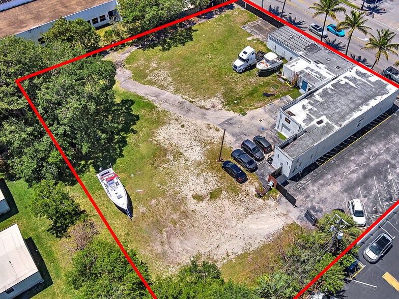 More Photos Of 249 S Federal Hwy, Dania Storefront Retail Office For Sale
