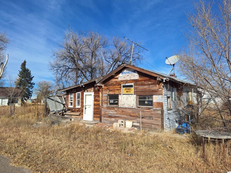 More Photos Of 37025 US-24 Hwy, Matheson General Retail For Sale