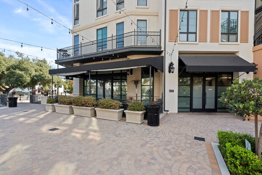 More Photos Of 1710 E Thousand Oaks Blvd, Thousand Oaks Apartments For Lease