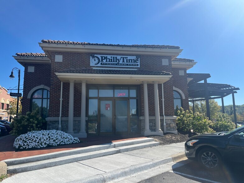 More Photos Of 169 Hwy @ NW Briarcliff Pky, Kansas City Unknown For Lease